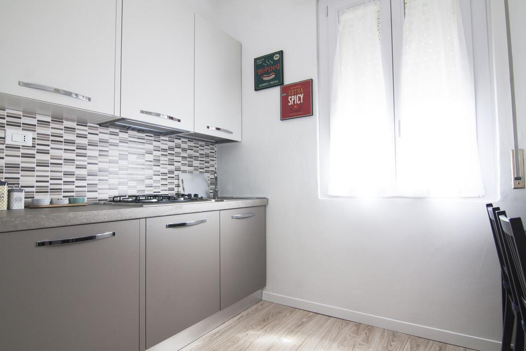 Alessia'S Flat - Veneziano Apartment Milan Luaran gambar